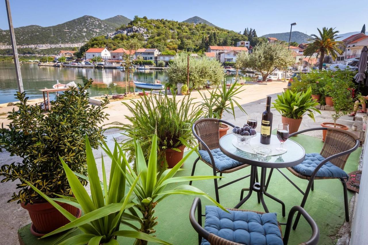 Apartment Dego Near Ploce, Riverfront, Parking Rogotin Exteriör bild